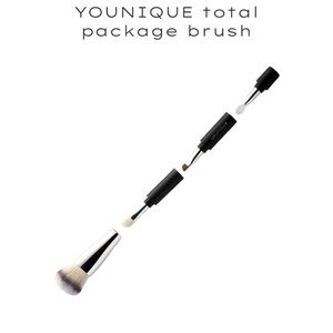 Younique Total Package 4-in-1 Brush